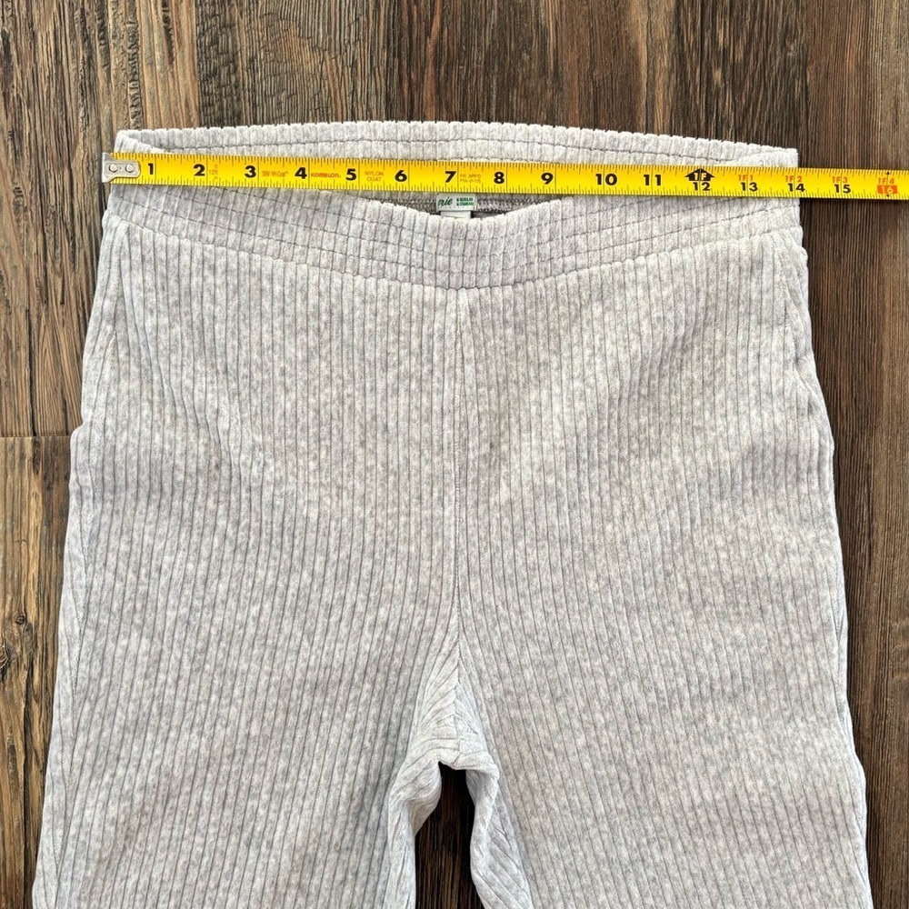 Aerie Groove-On Velour High Waisted Flare Lounge Pants Size Medium Heather Gray - Picture 7 of 10
